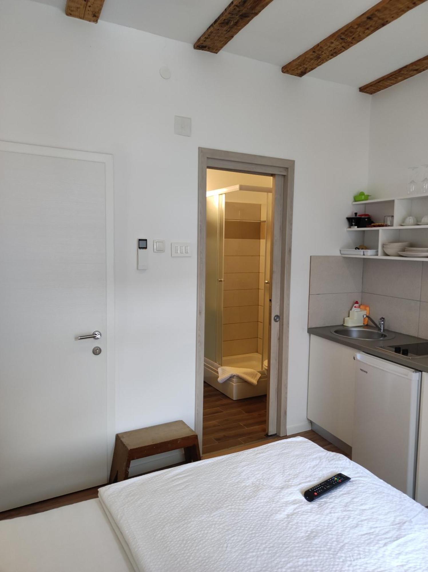 Apartments Krstulja Baska  Room photo