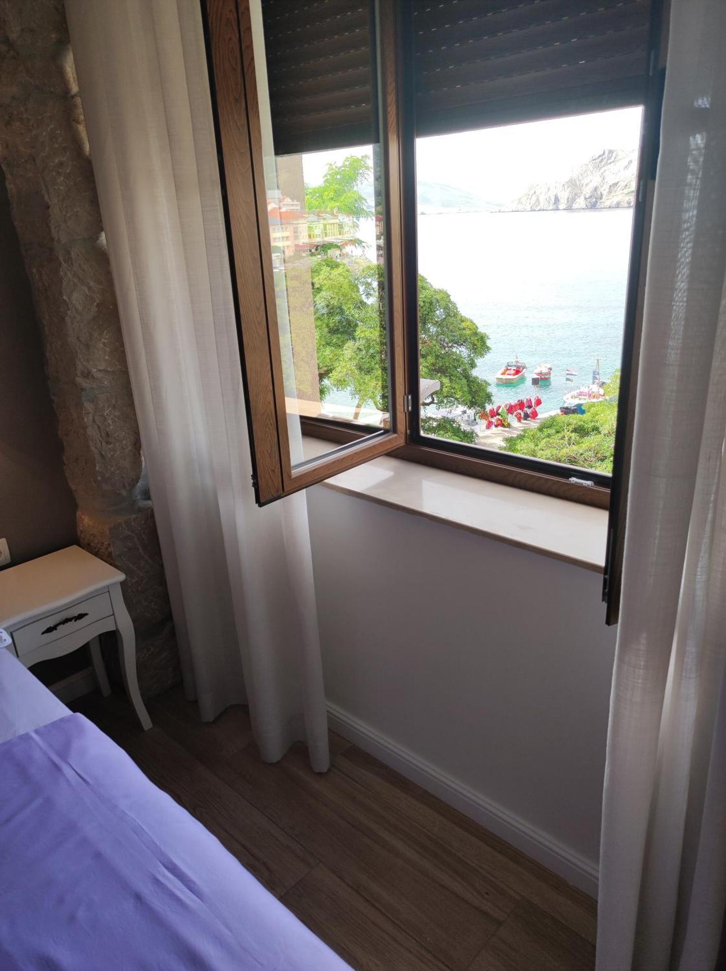 Apartments Krstulja Baska  Room photo